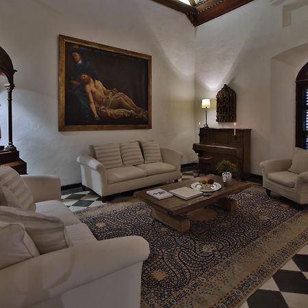 Hotel Boutique Casa Del Arzobispado Cartagena Exteriör bild