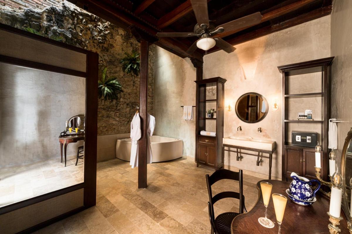 Hotel Boutique Casa Del Arzobispado Cartagena Exteriör bild