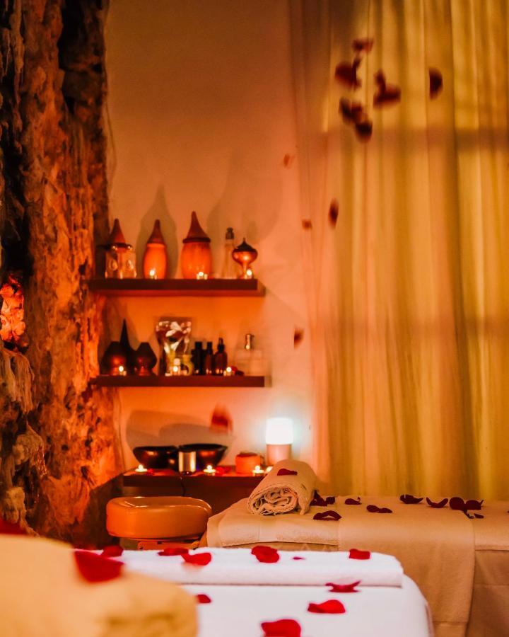 Hotel Boutique Casa Del Arzobispado Cartagena Exteriör bild